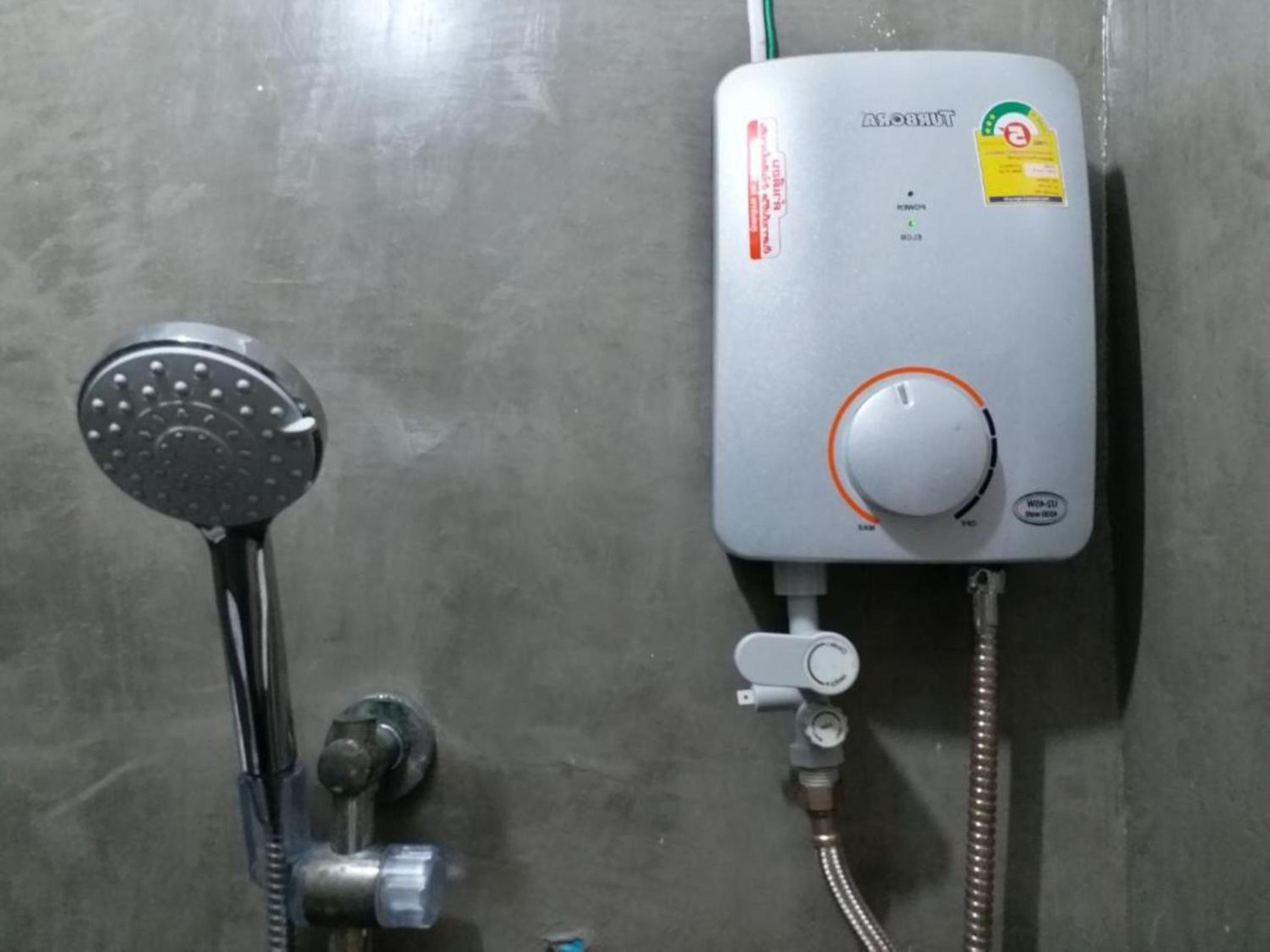 OYO 560 Chang Hostel Suvarnabhumi