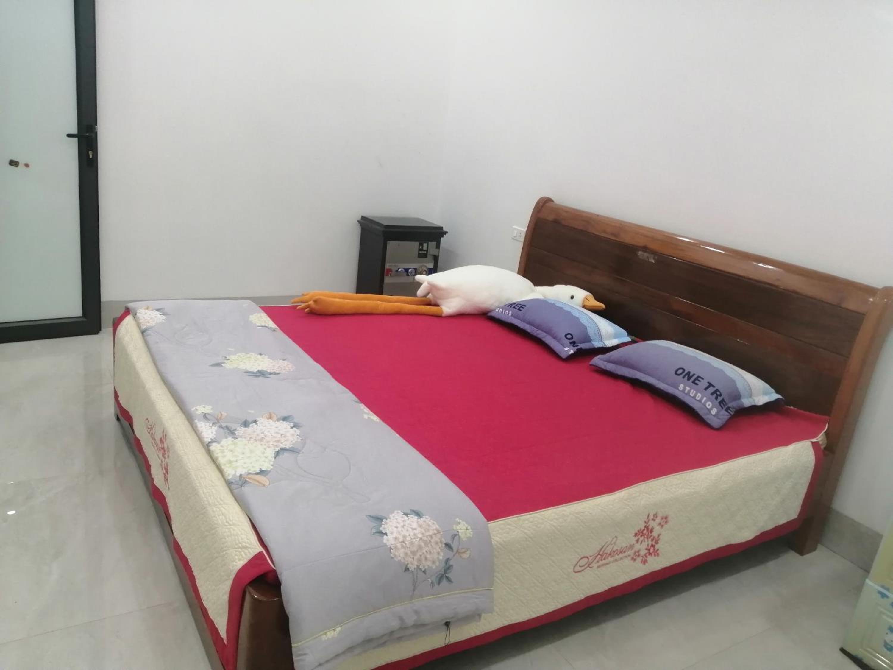Phòng nghỉ nhà Thiên Lý view 2