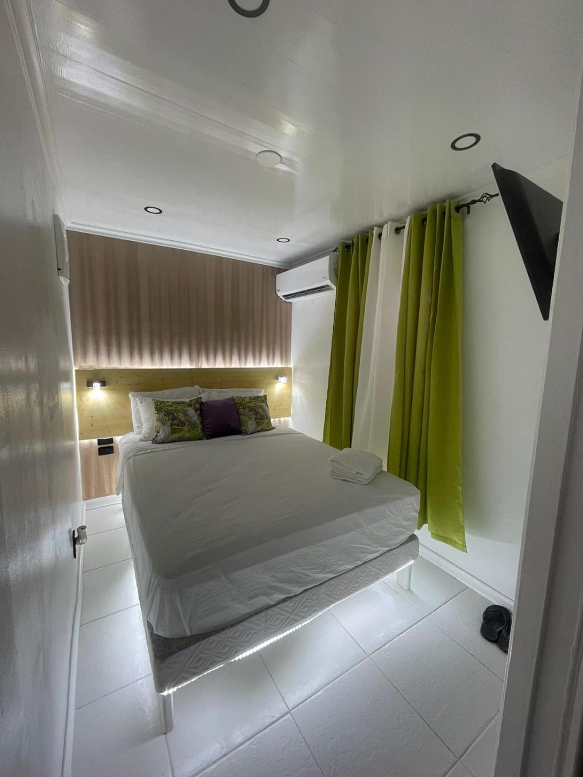 Jazmin's Apartments