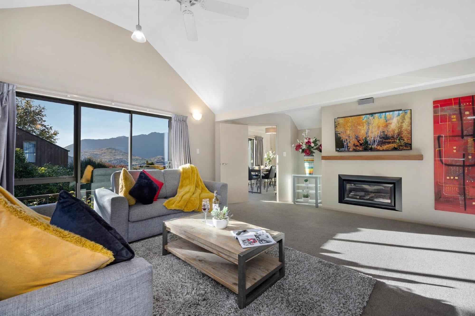 Distinctive Stylish and Spacious Family Home