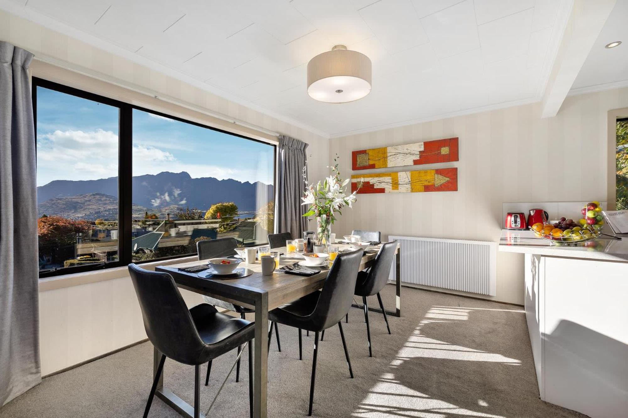 Distinctive Stylish and Spacious Family Home