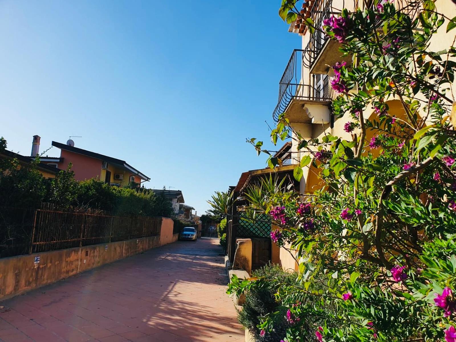 Residence la Sugheretta view 2