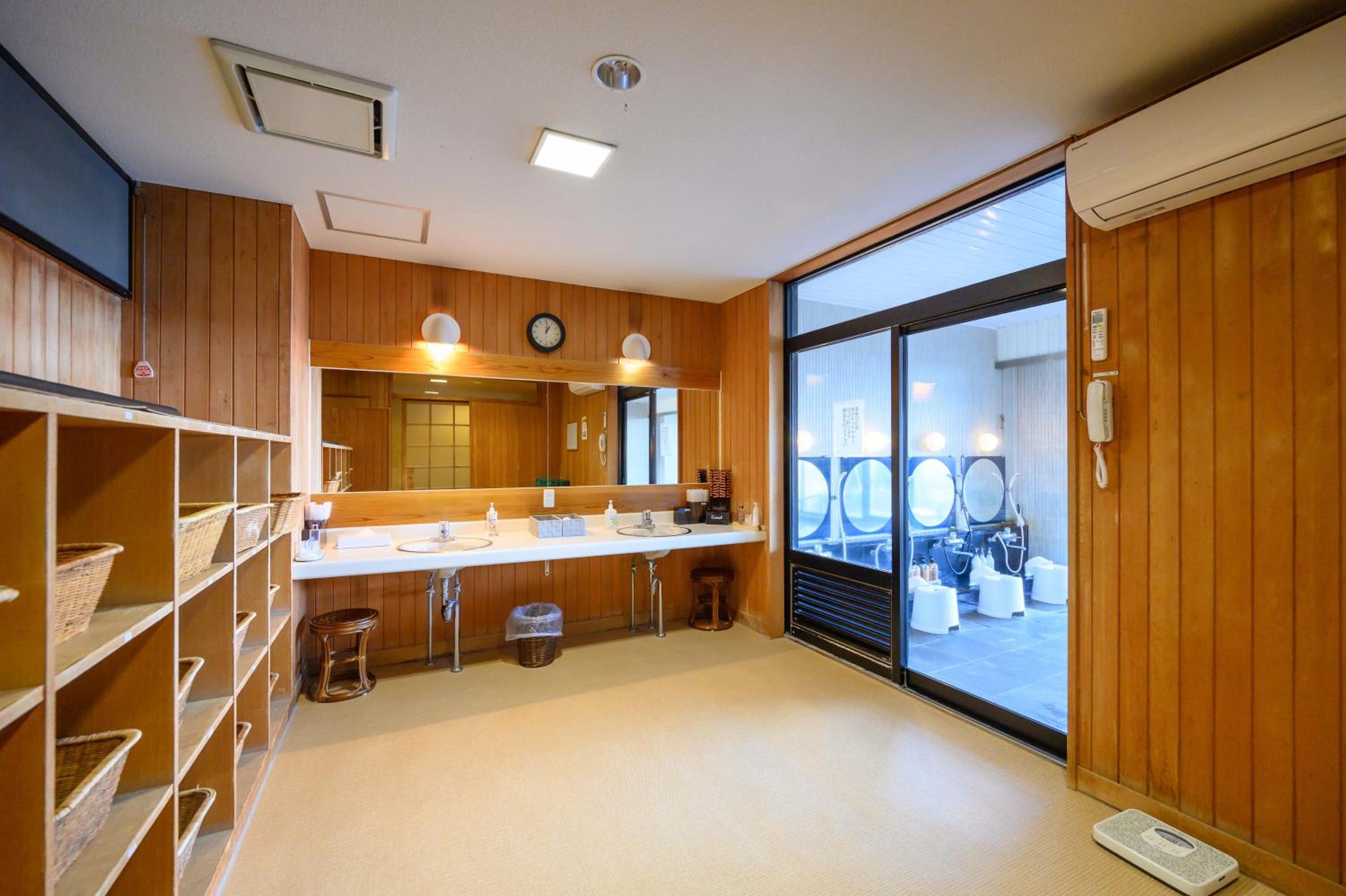 絶景海風癒し庵 新八屋