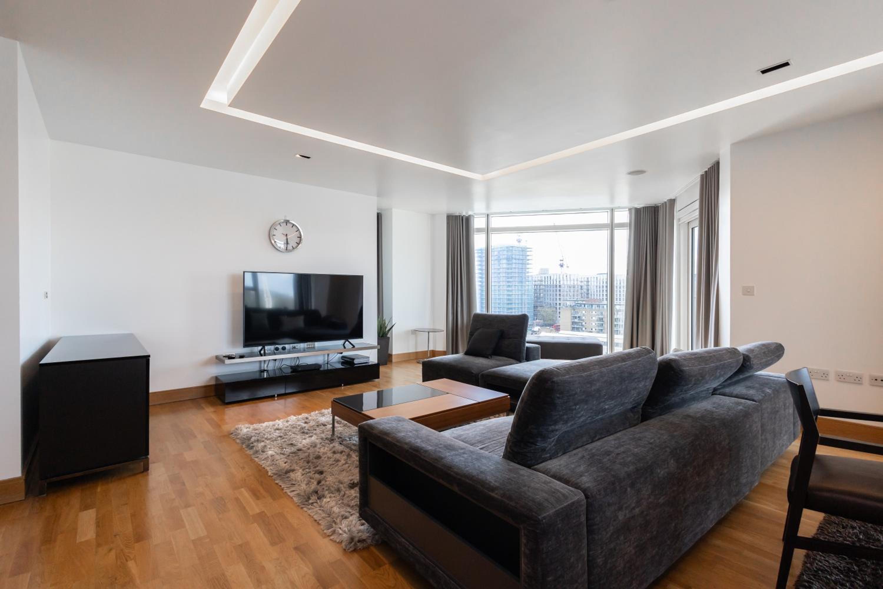 ADS LUX LETTINGS LTD - Battersea Reach