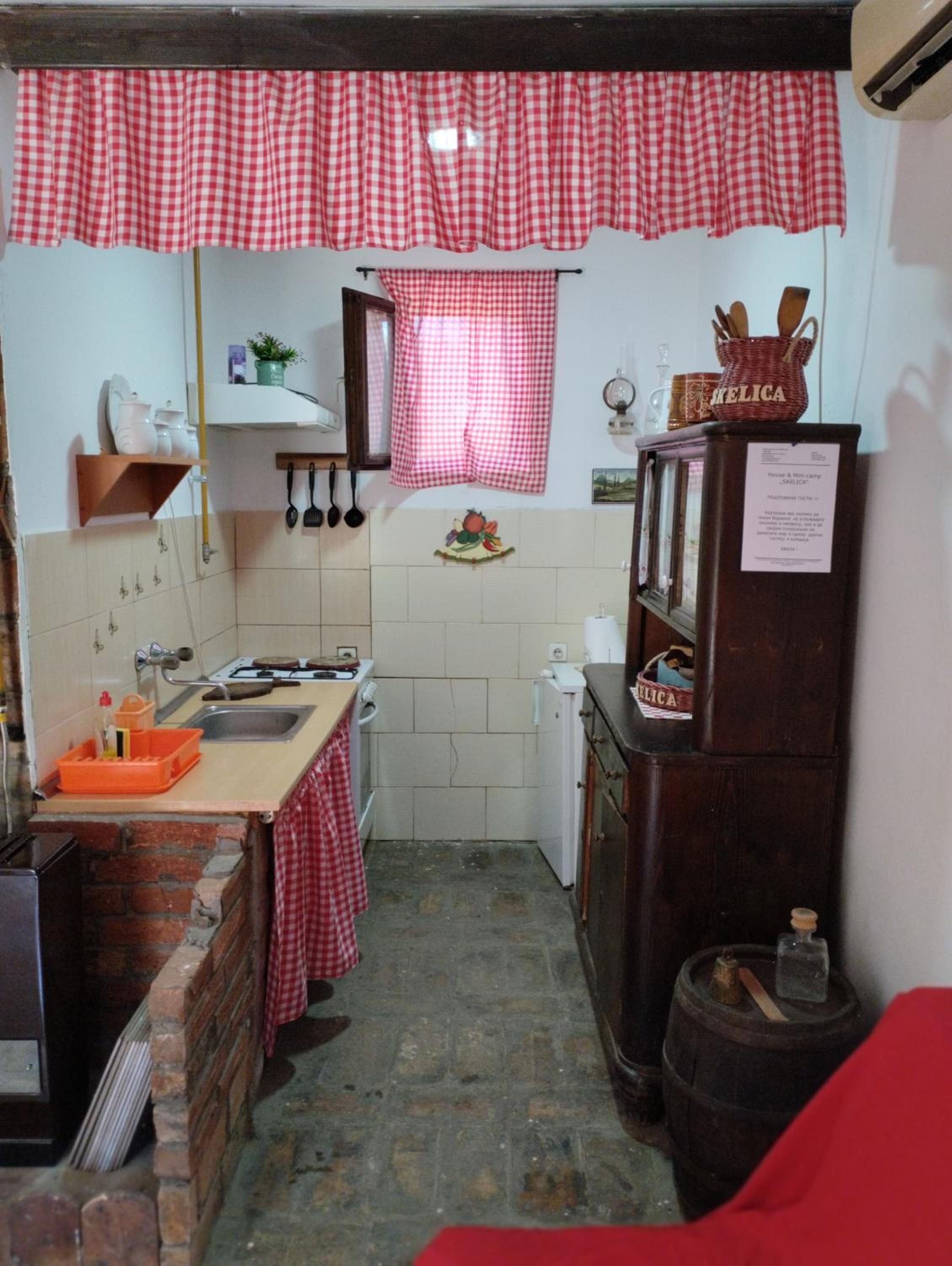 Photo 13