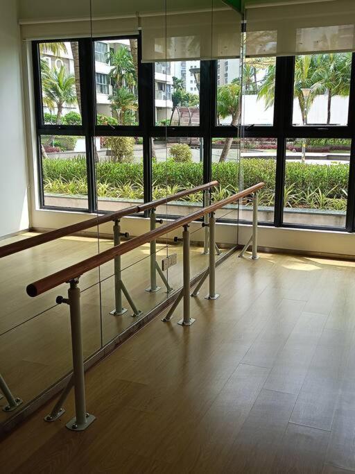 Johor Bahru Seaview freeWifi parking 3BR3BD2-9paxs