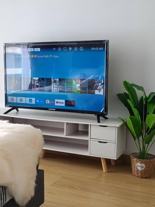 Johor Bahru Seaview freeWifi parking 3BR3BD2-9paxs