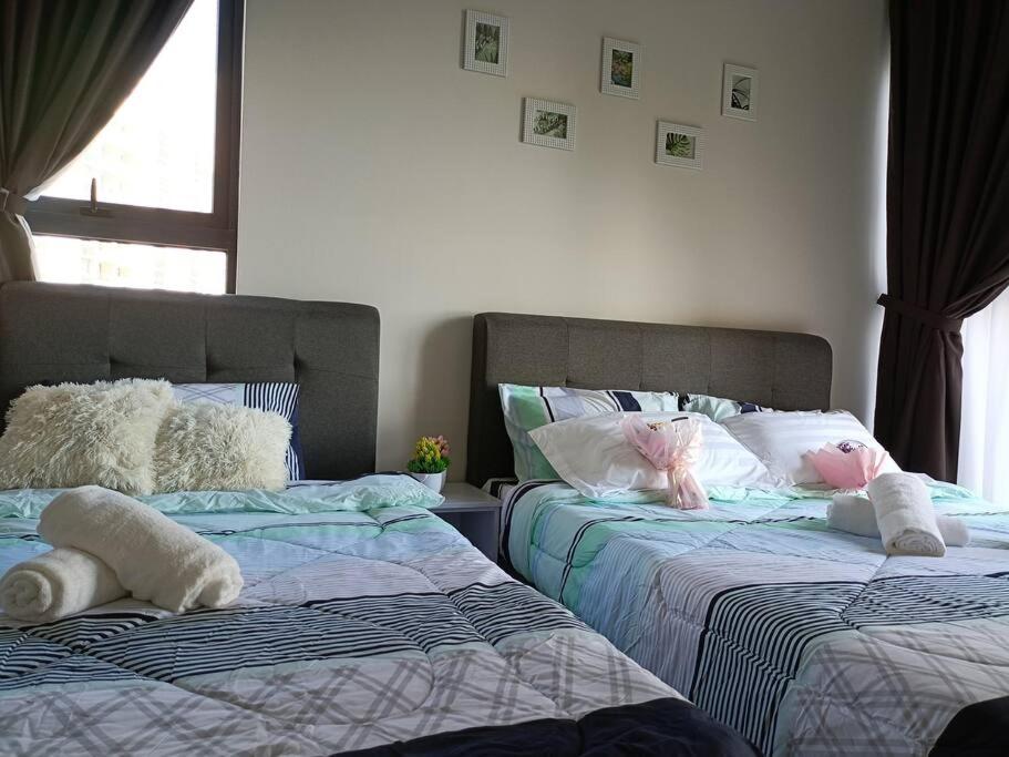 Johor Bahru Seaview freeWifi parking 3BR3BD2-9paxs