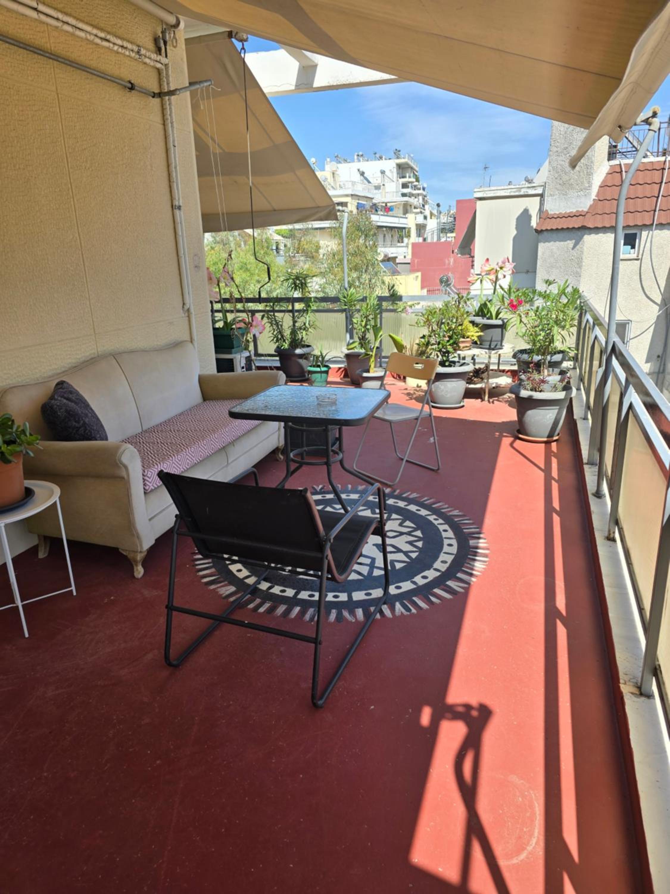 Large 1 bedroom Penthouse with Large Terrace