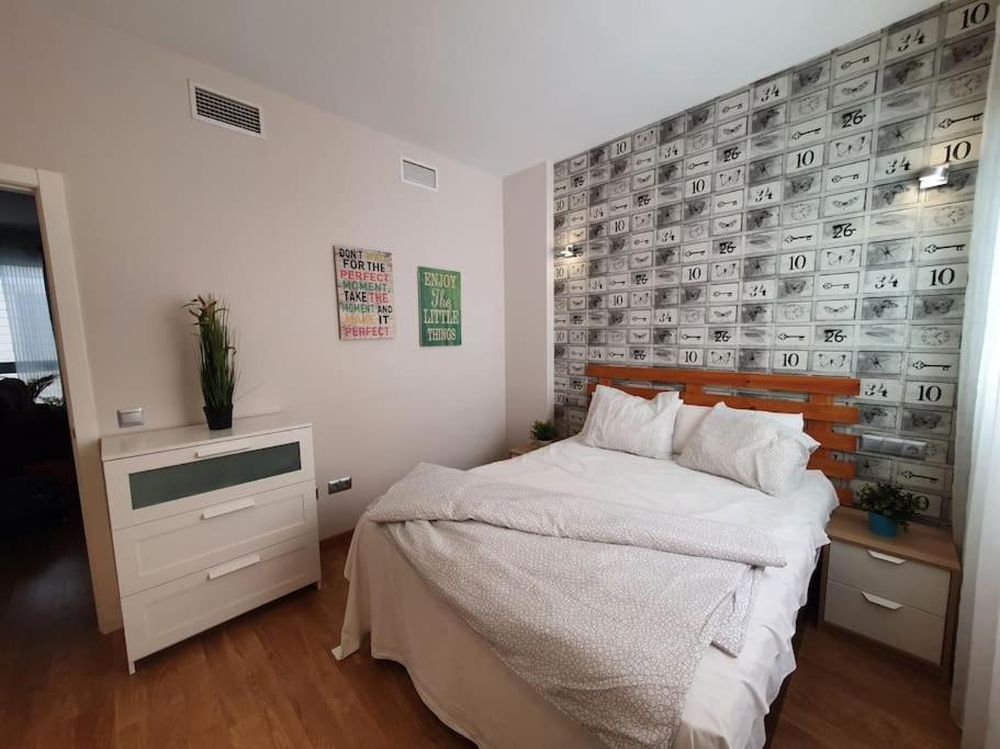 Modern apartment a few minutes to the center - TriP