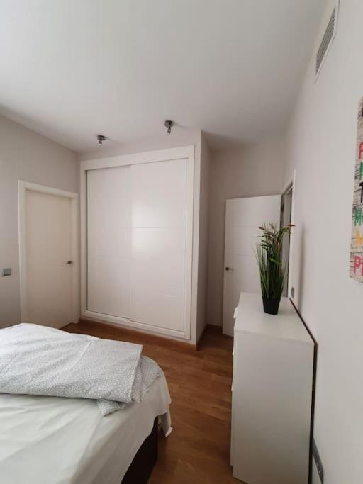 Modern apartment a few minutes to the center - TriP
