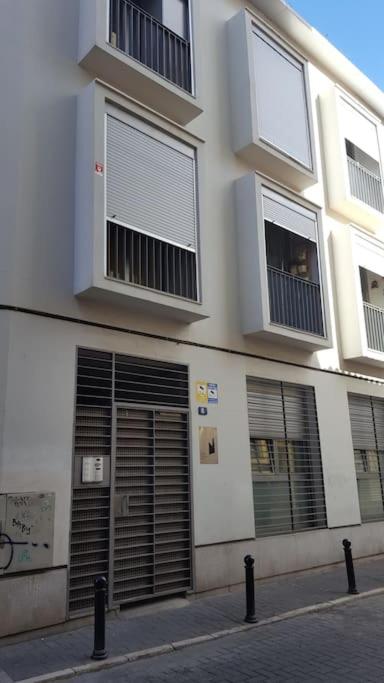 Modern apartment a few minutes to the center - TriP