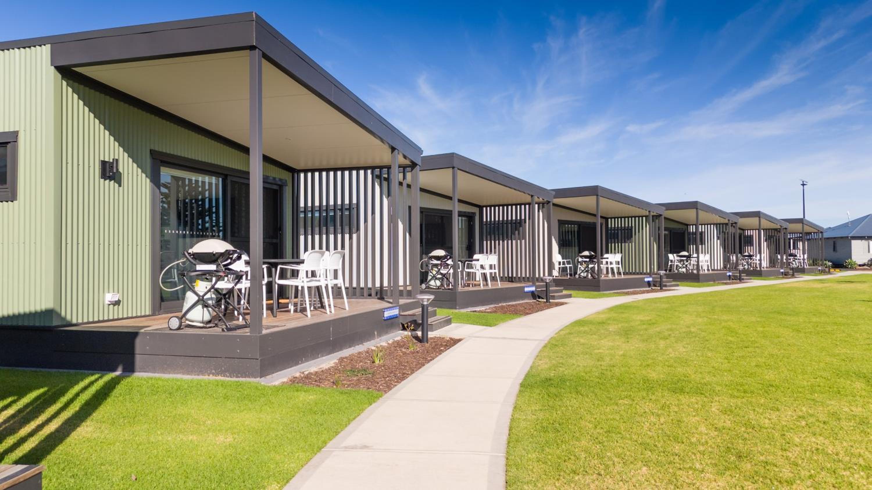 The Retreat West Beach Parks - Image 3