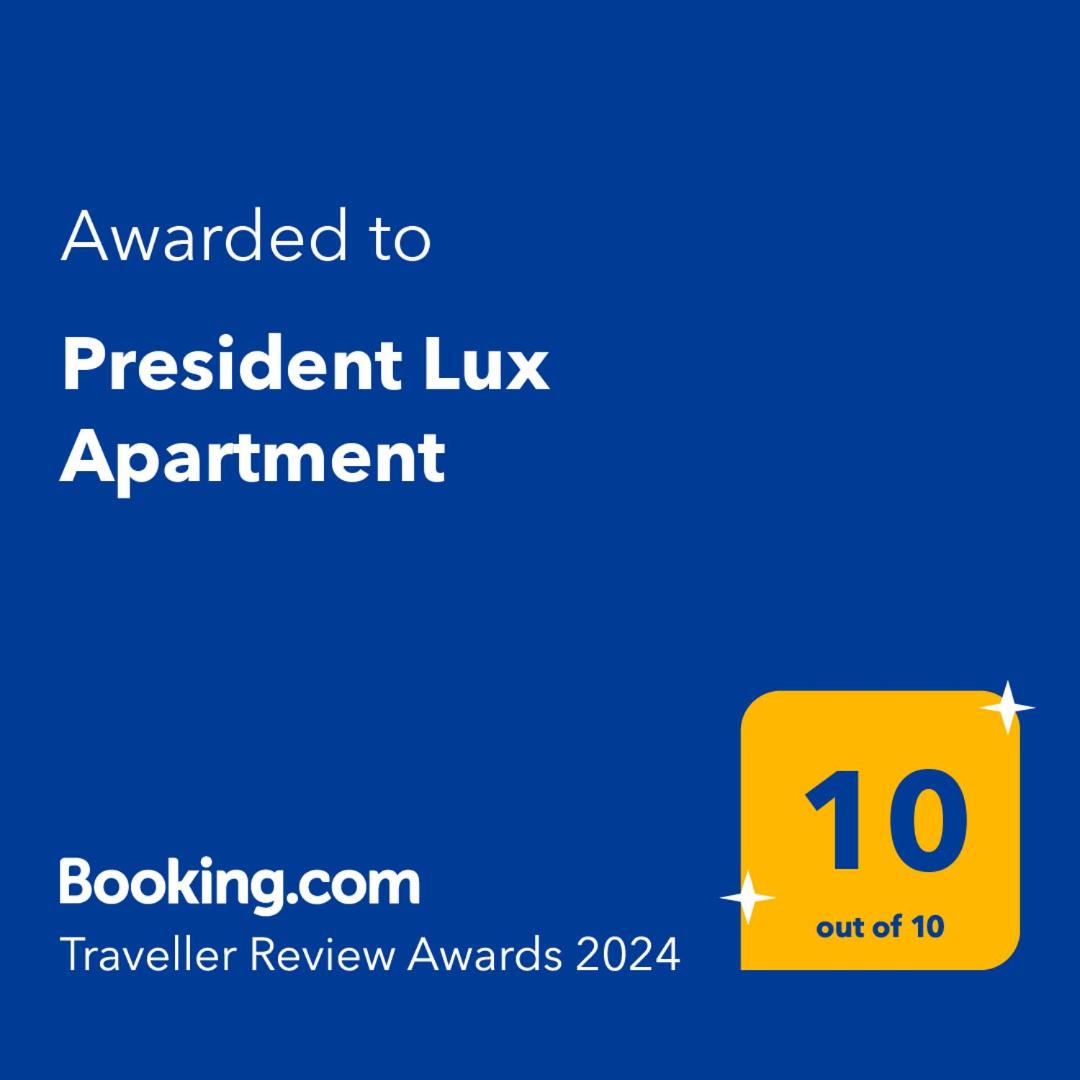 President Lux Apartment
