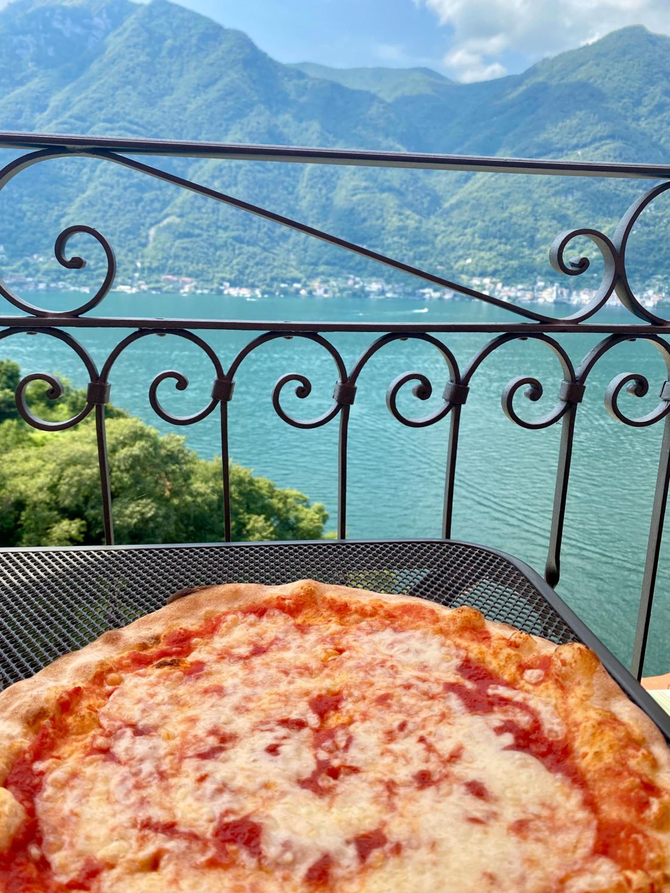 Lake Como Ti Amo - Rooftop Pool to share view 5