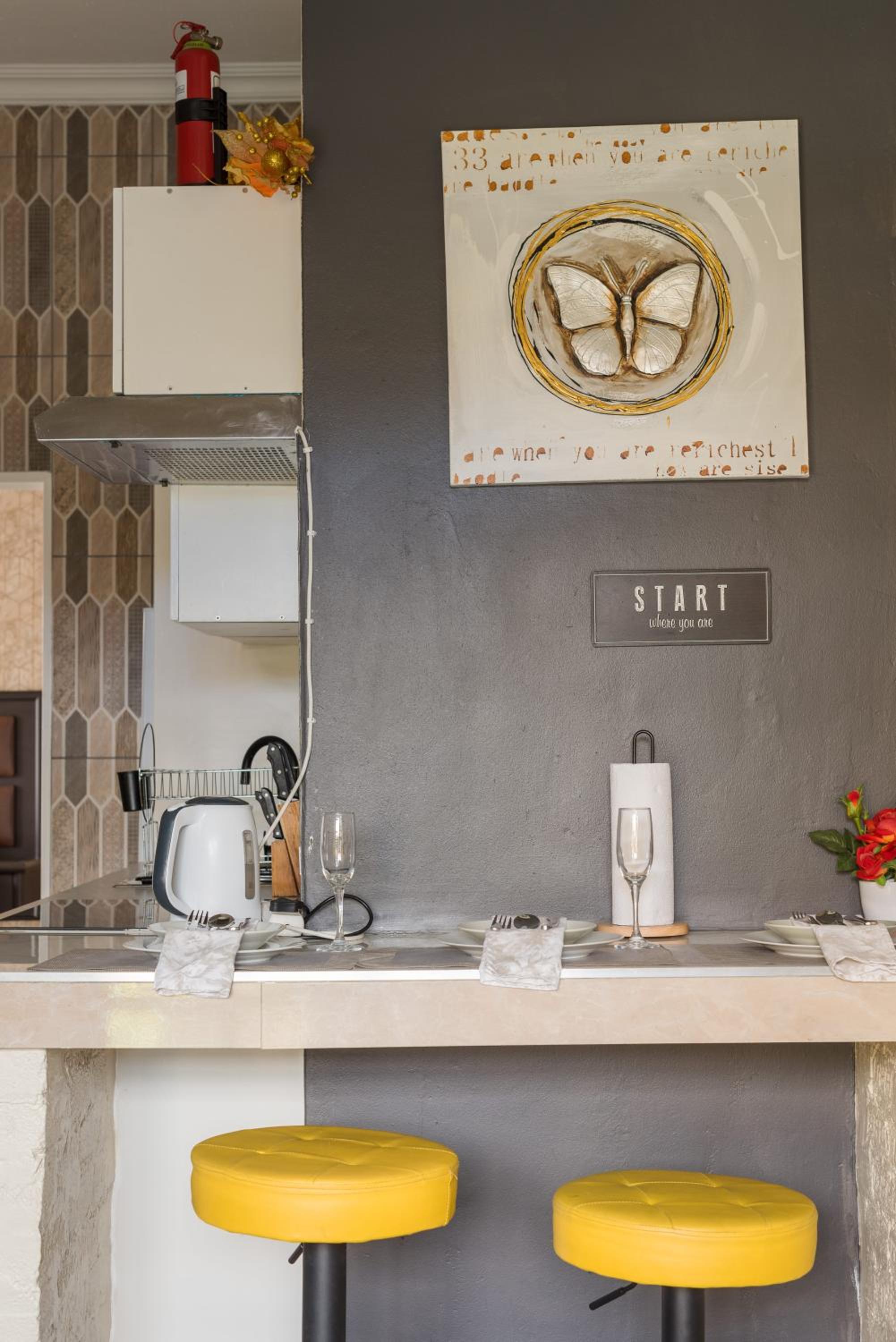 Evans Village - Apartments & Spa