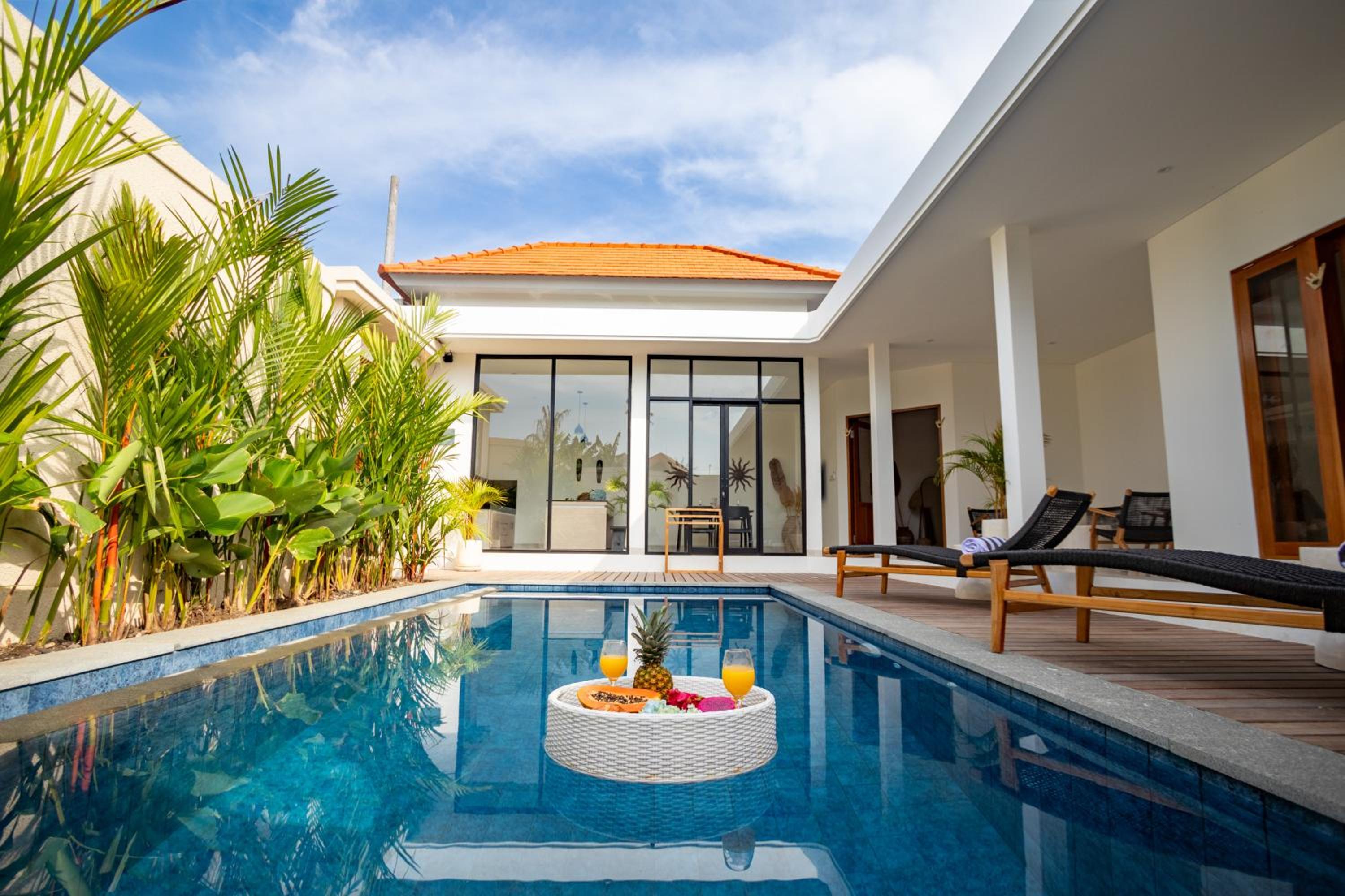 Kubung 1 - Villa with HUGE Pool and PS5