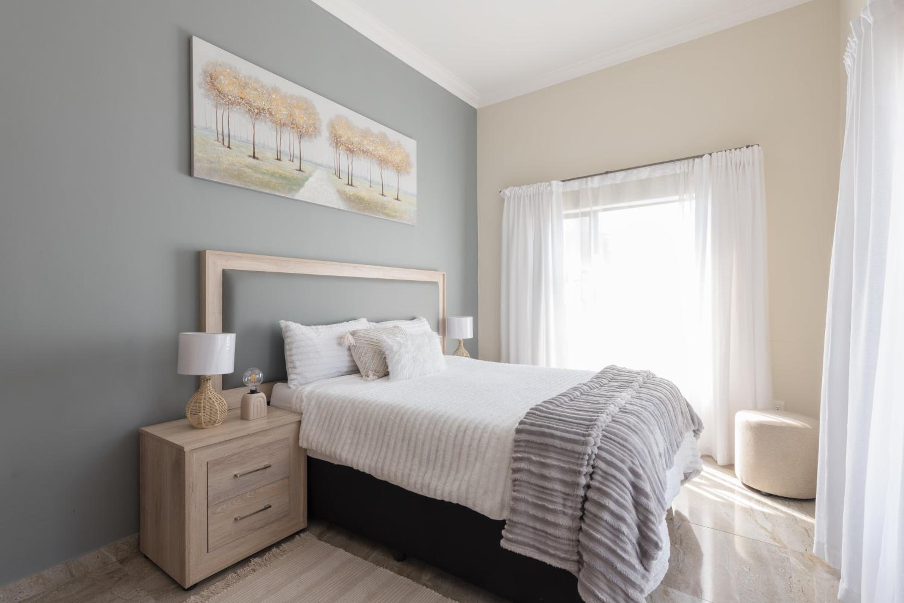 Evans Village - Apartments & Spa