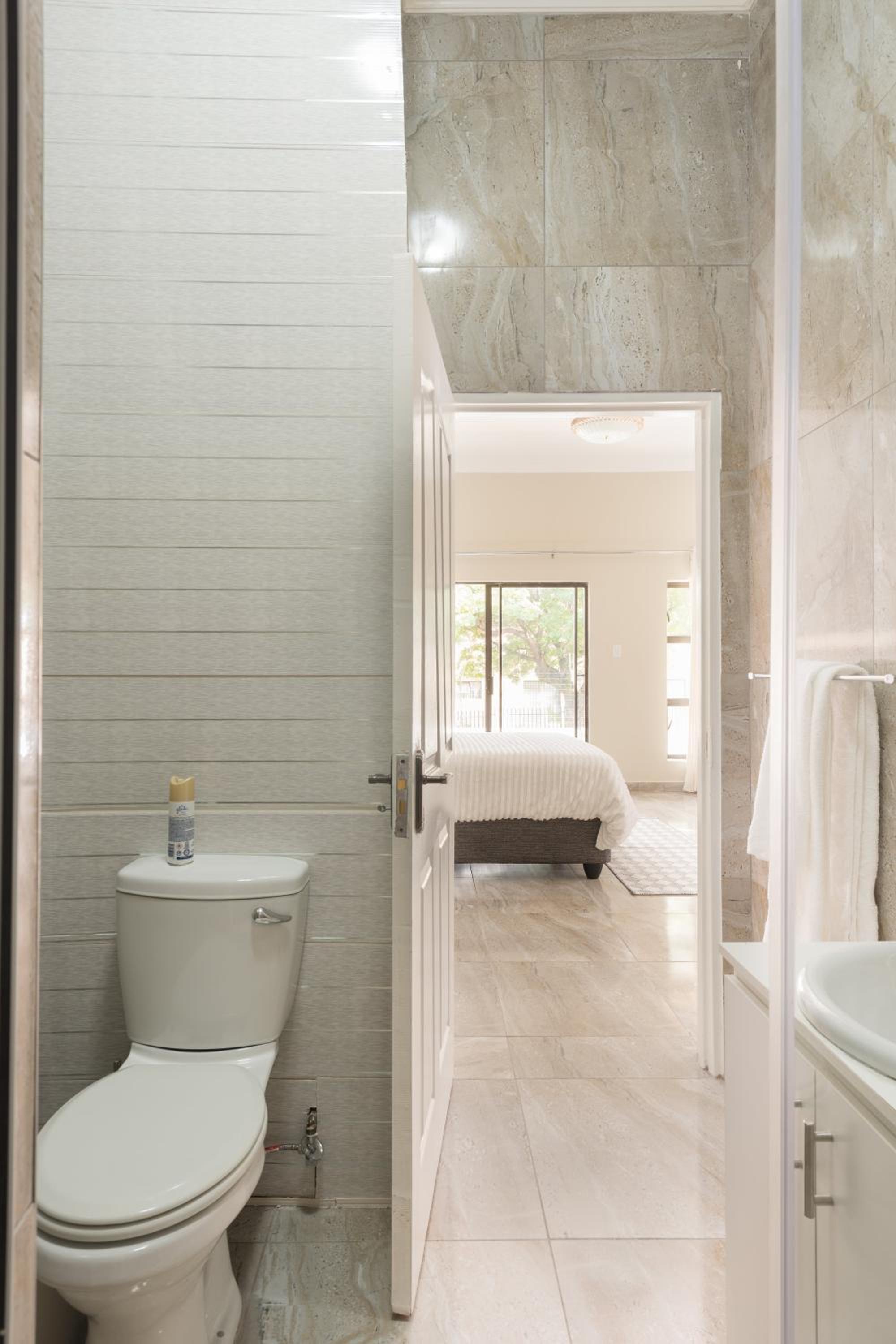 Evans Village - Apartments & Spa