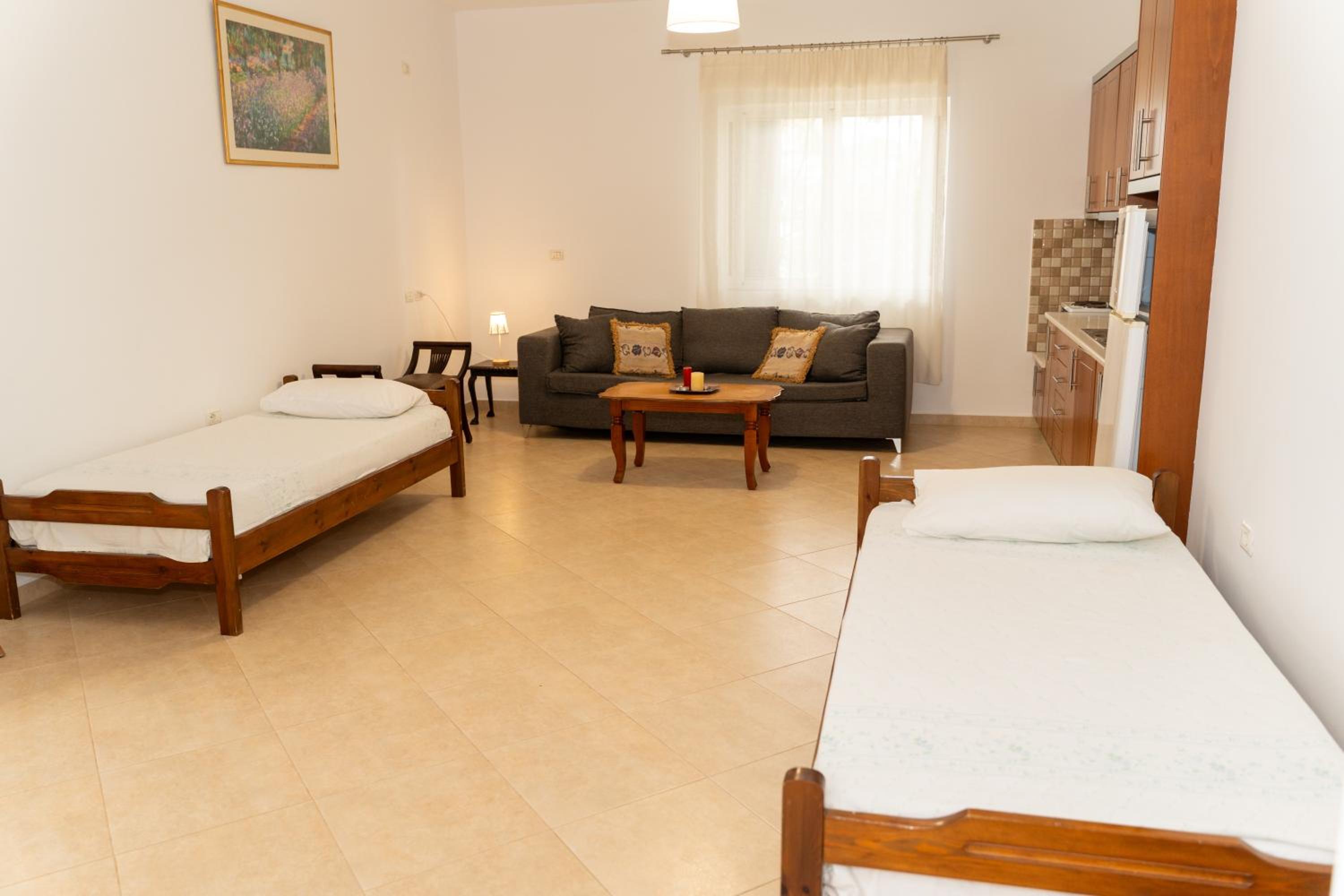 Kume Apartment