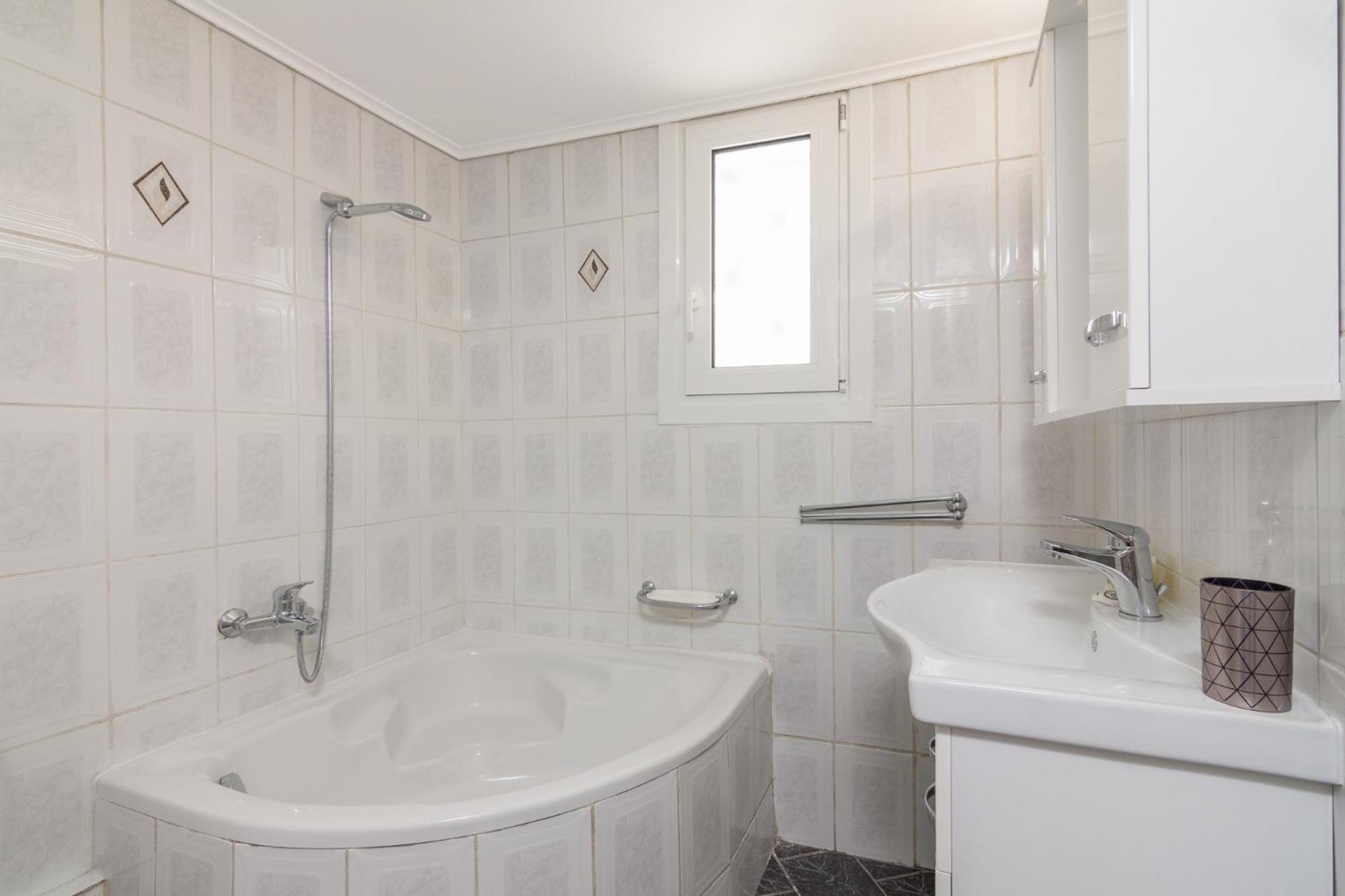 Amazing 2 bedroom House