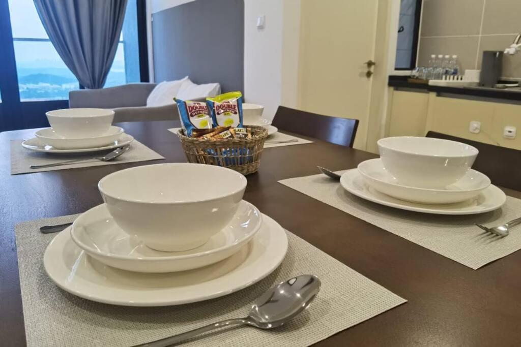 3Mins Walk to Legoland, Gleneagles Hospital & Mall of Medini -D'Pristine-6Pax-2R2B- photo 3