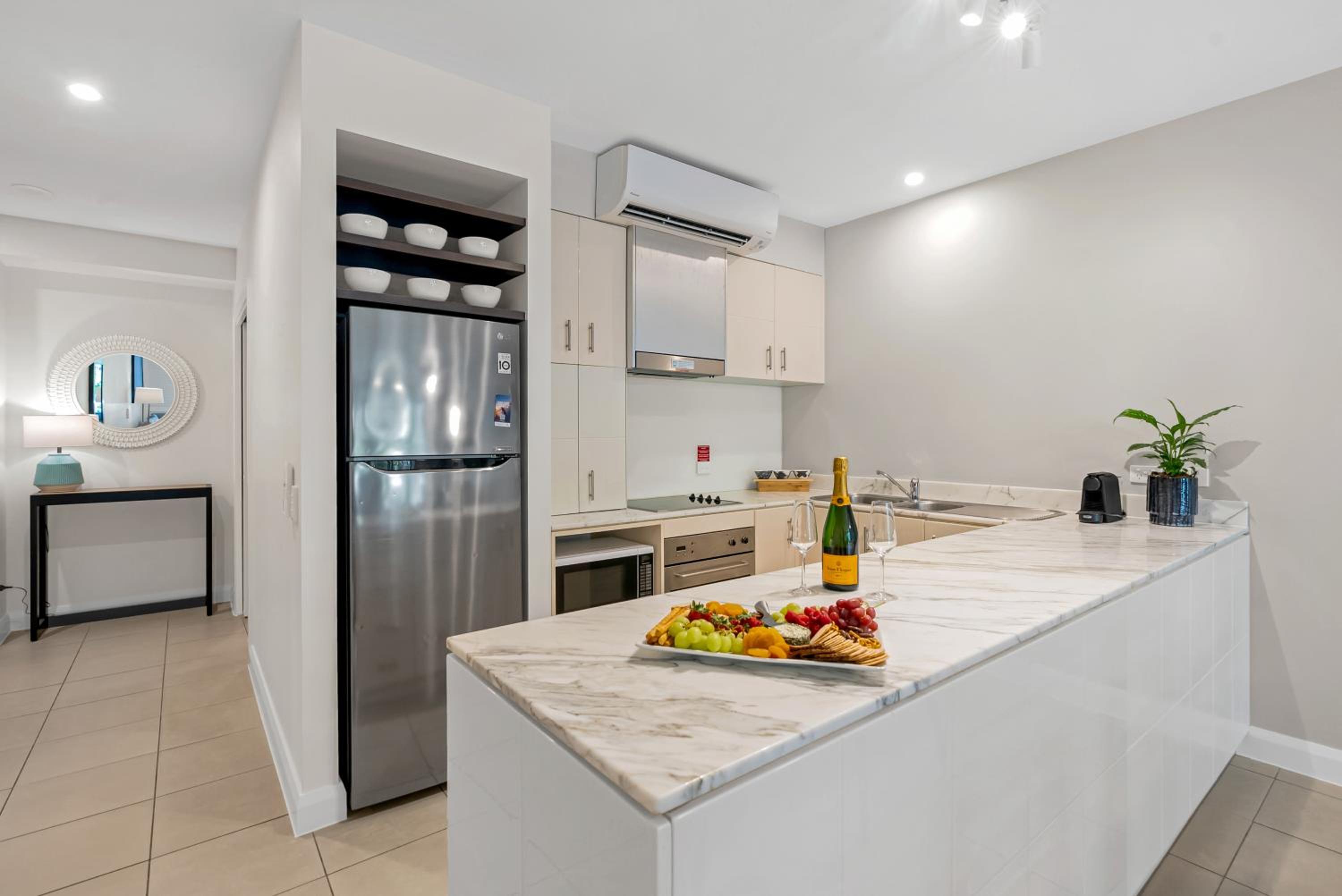 Elysium Private Accommodation at Beach Club & Spa
