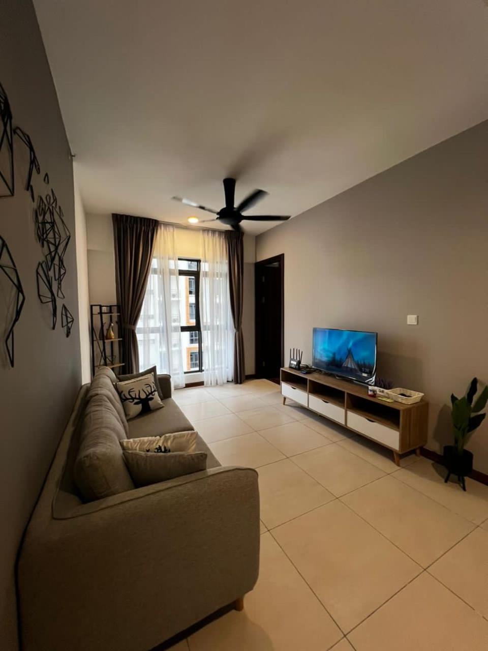 K Avenue home Suhaila view 5