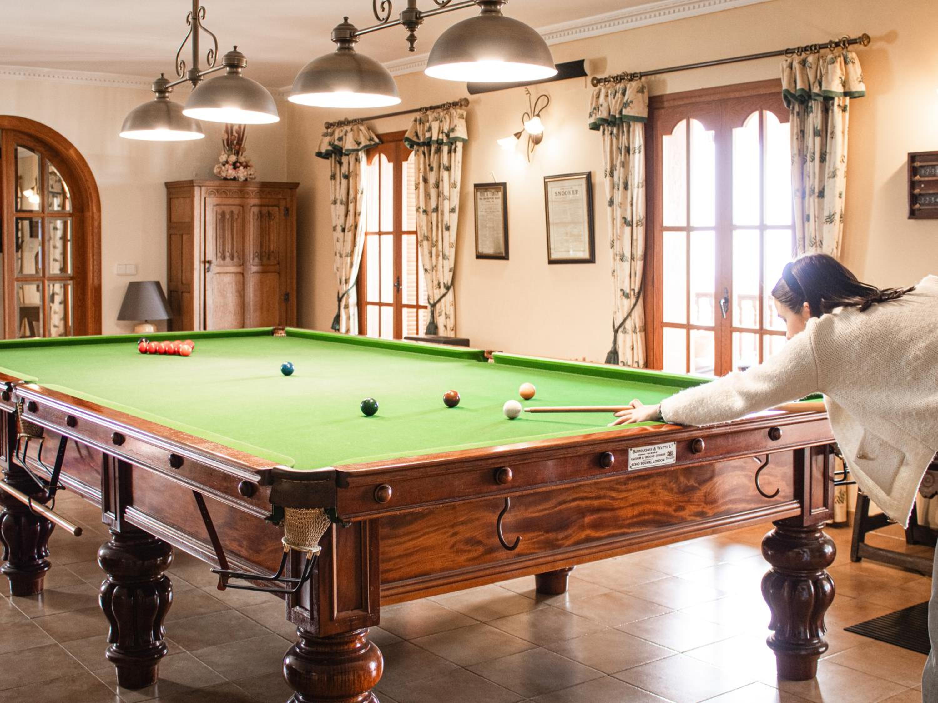 Casa Roble B&B