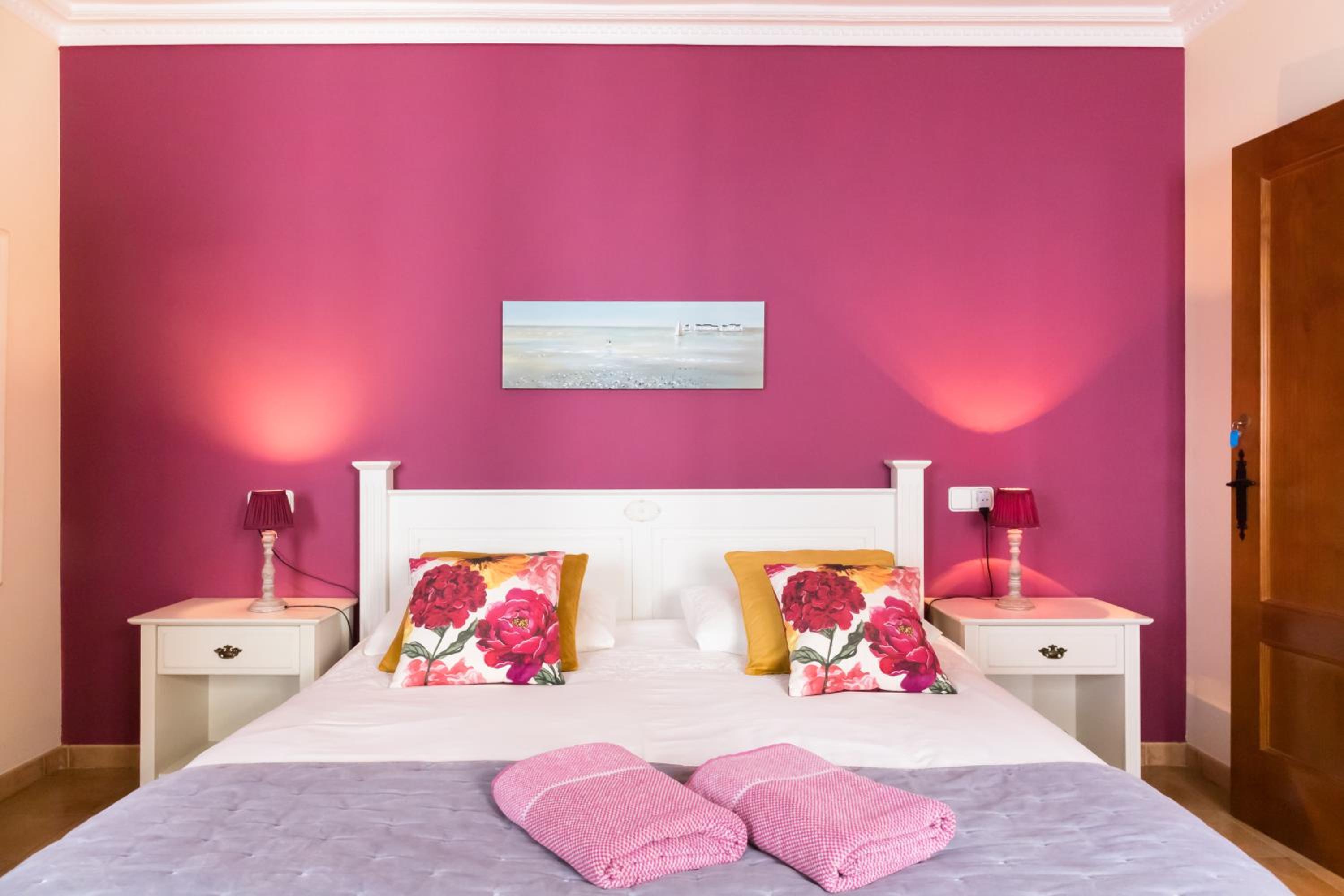 Casa Roble B&B
