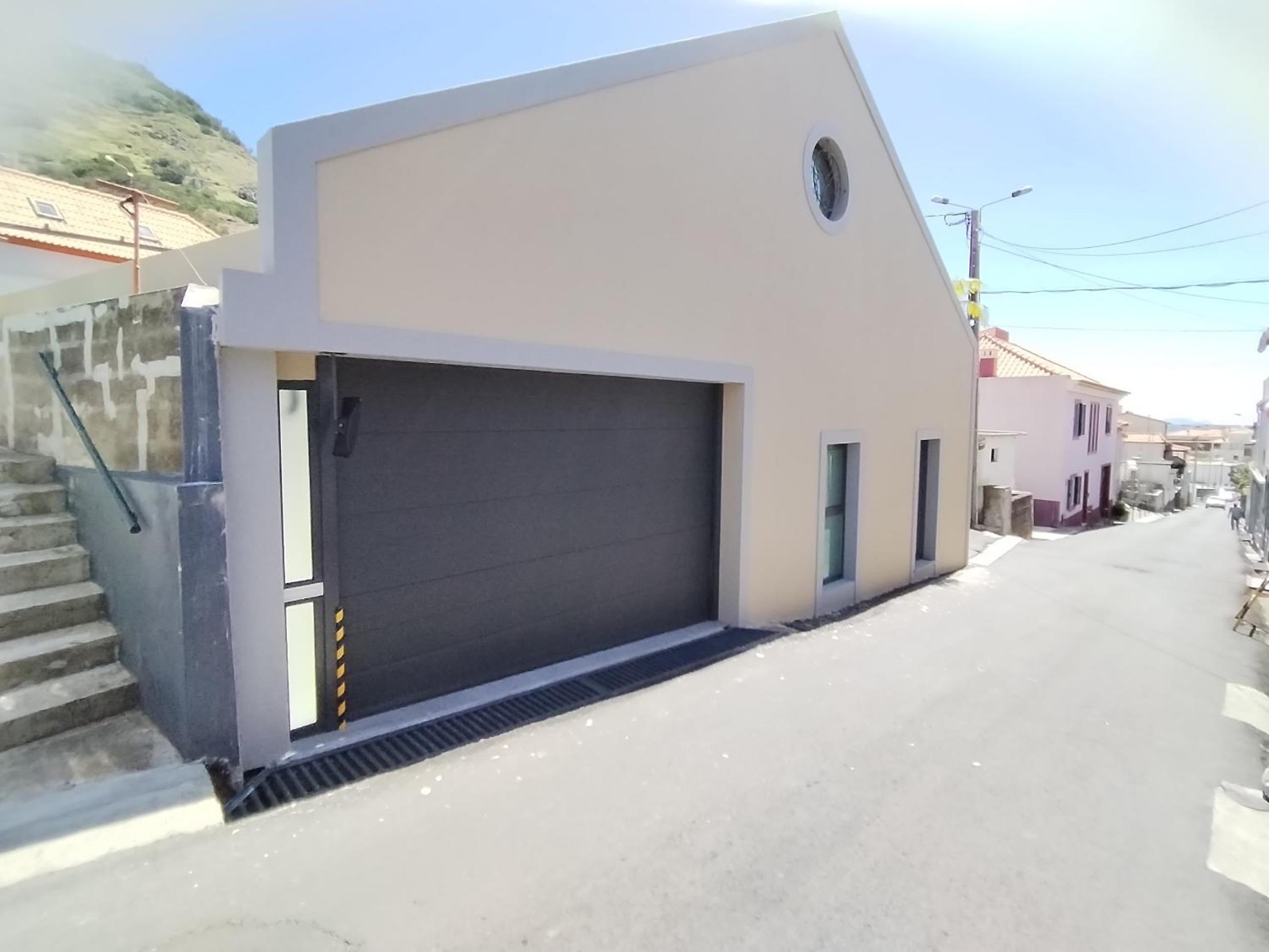 Casa do Favinha view 3