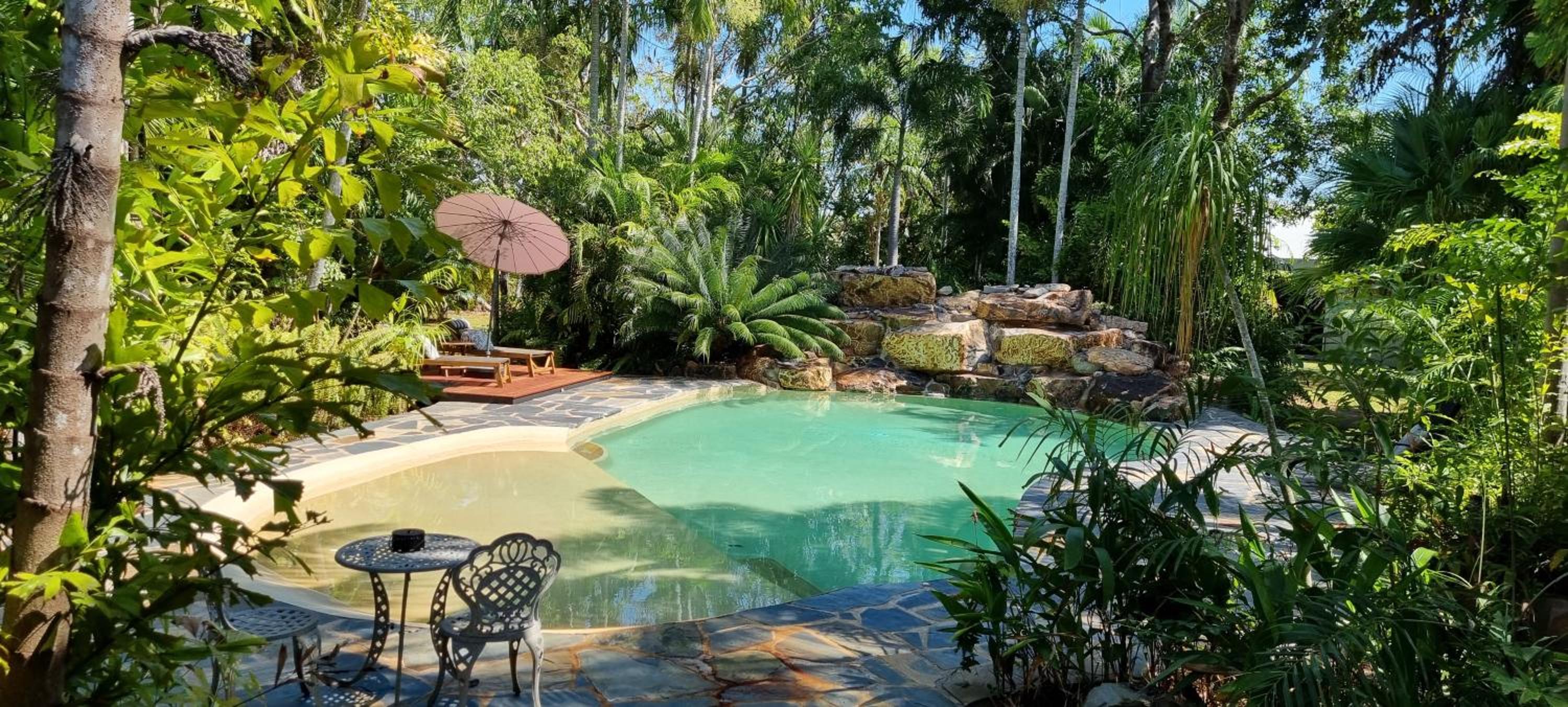 Berry Springs Tropical Retreat