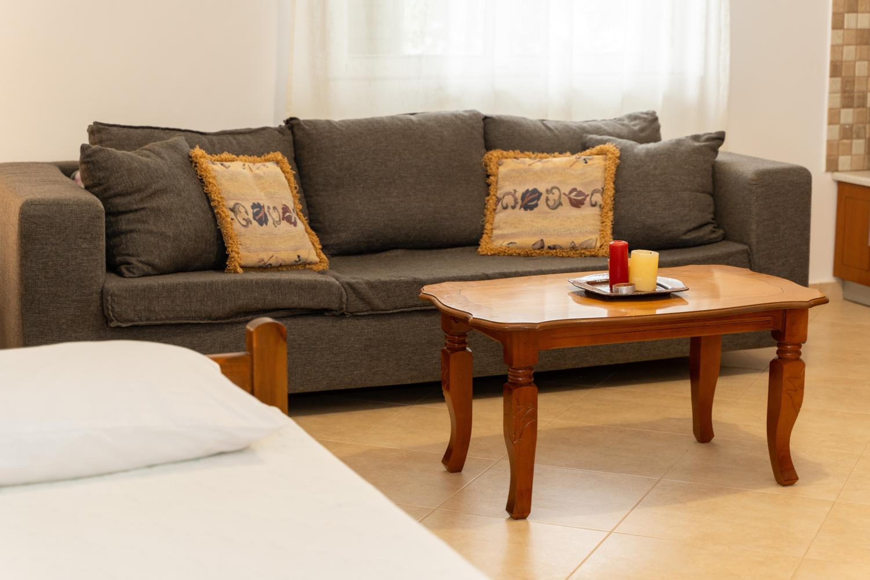 Kume Apartment
