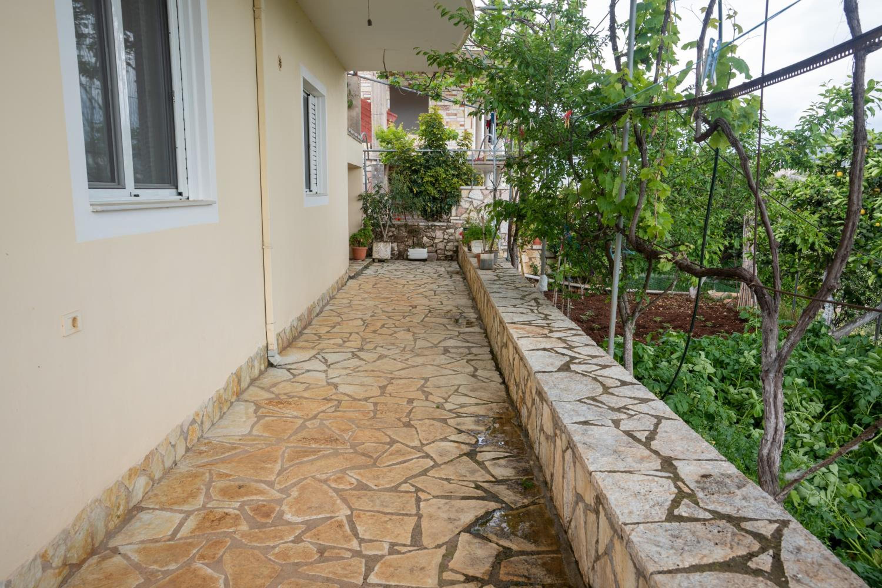 Kume Apartment