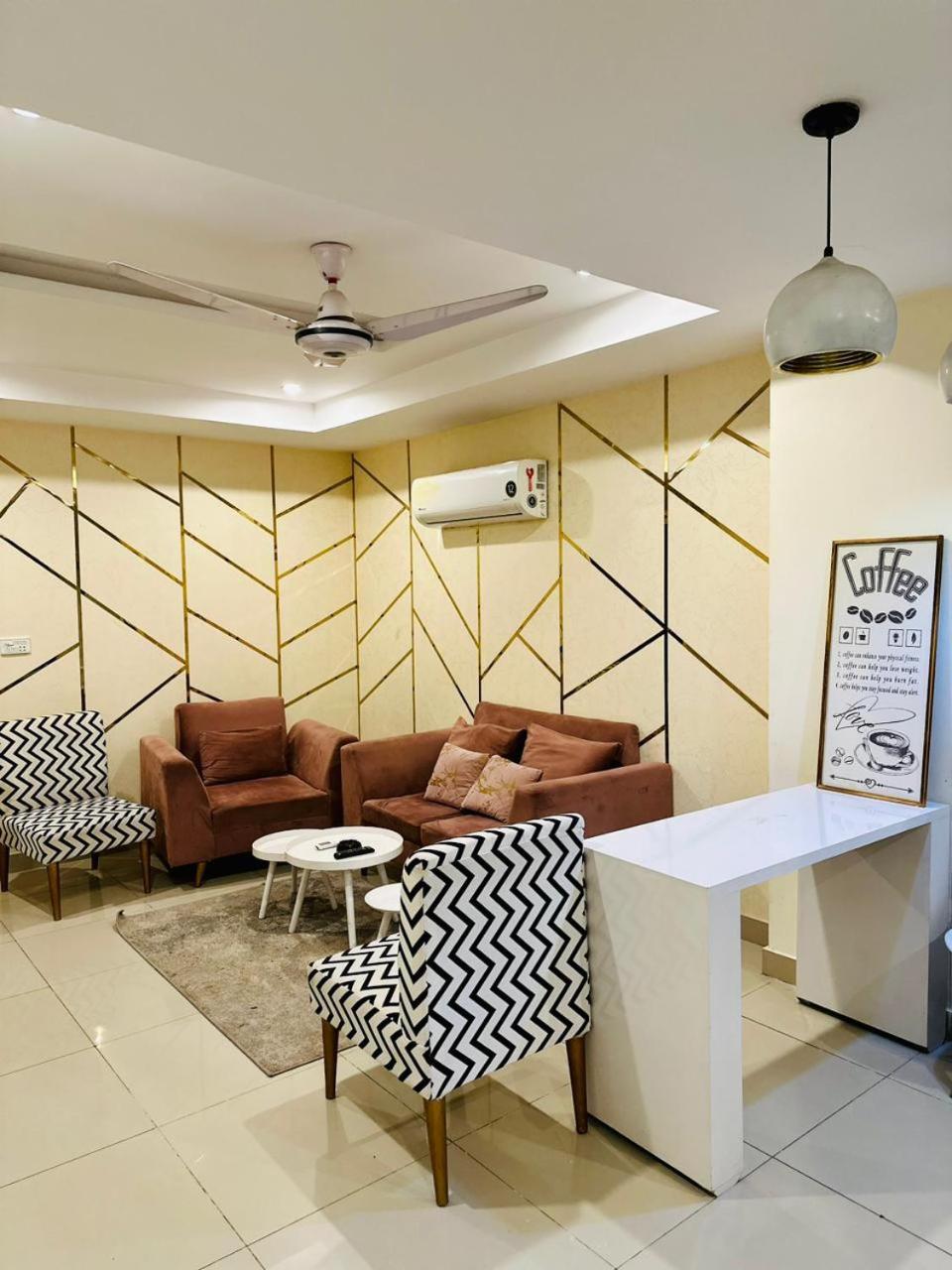 One bedroom apartment at bahria town view 5