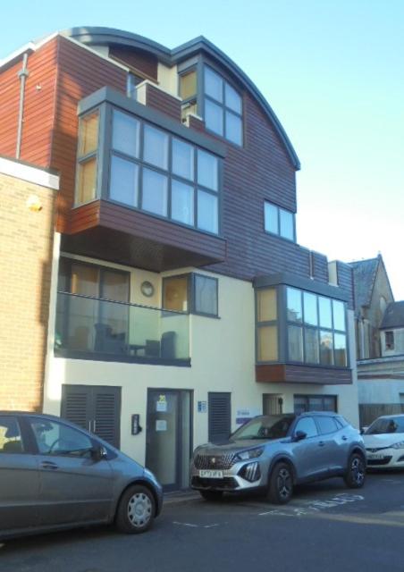 Millgrove House Apartments