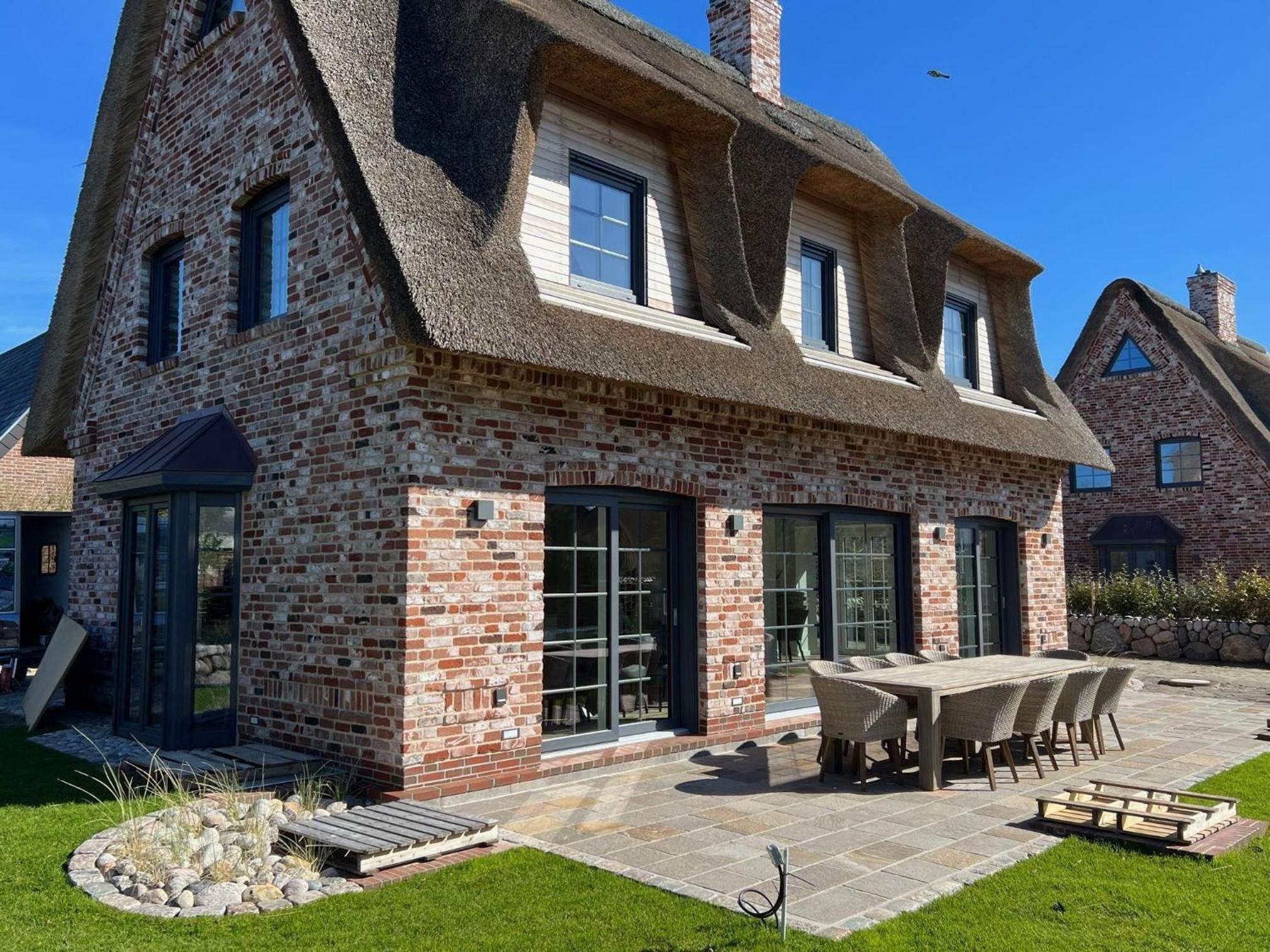Reethuis-am-Dorfteich-Ferienhaus-Stephanie-02