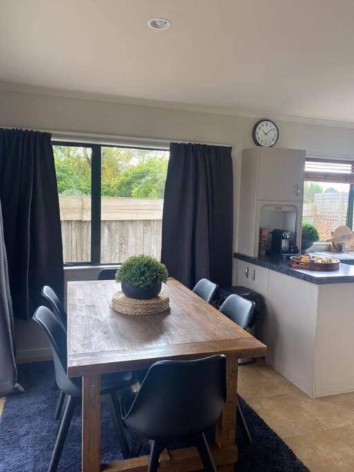 Manuka Cottage
