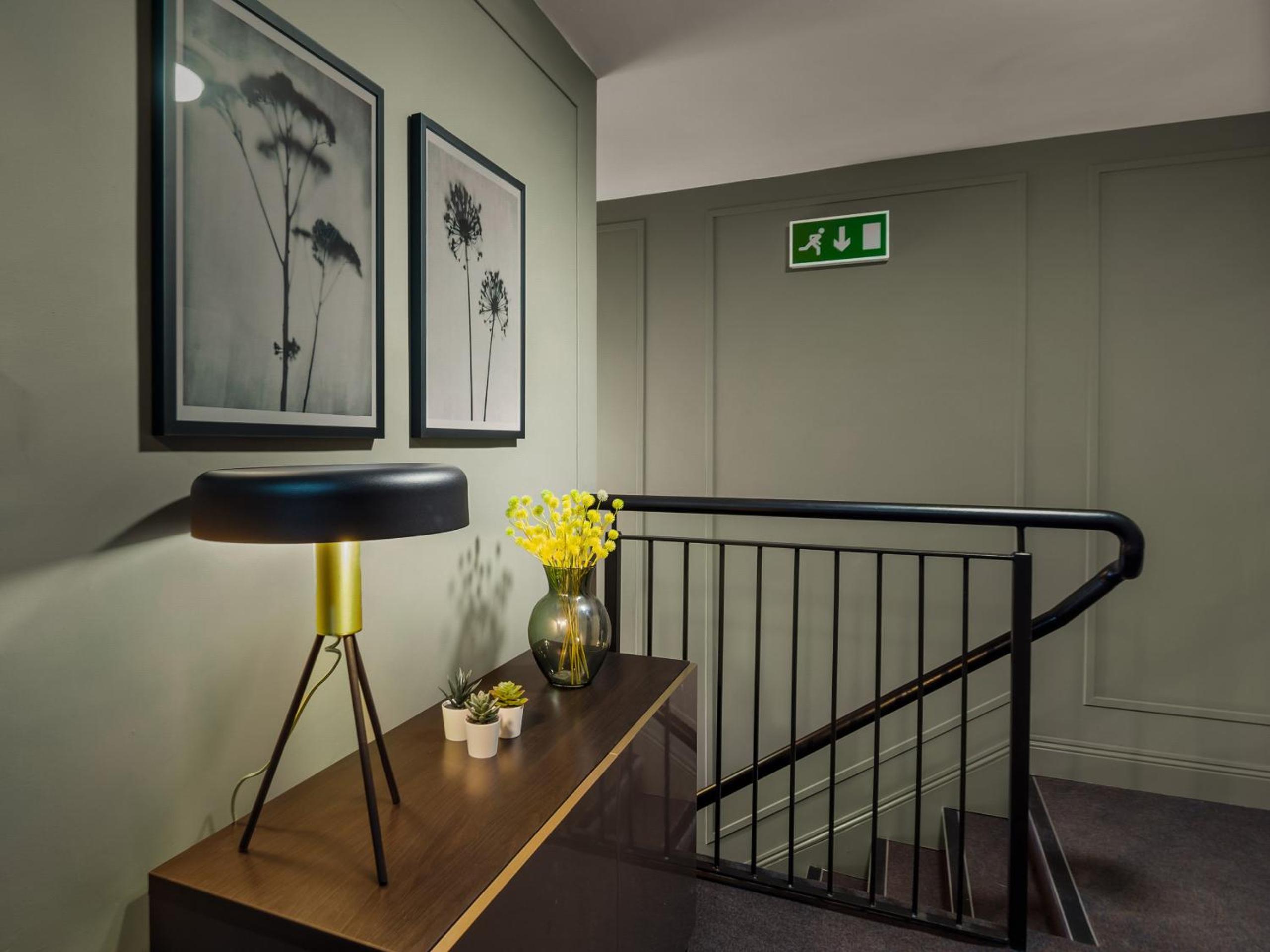 The Executive at Clifden Boutique Apartments view 5