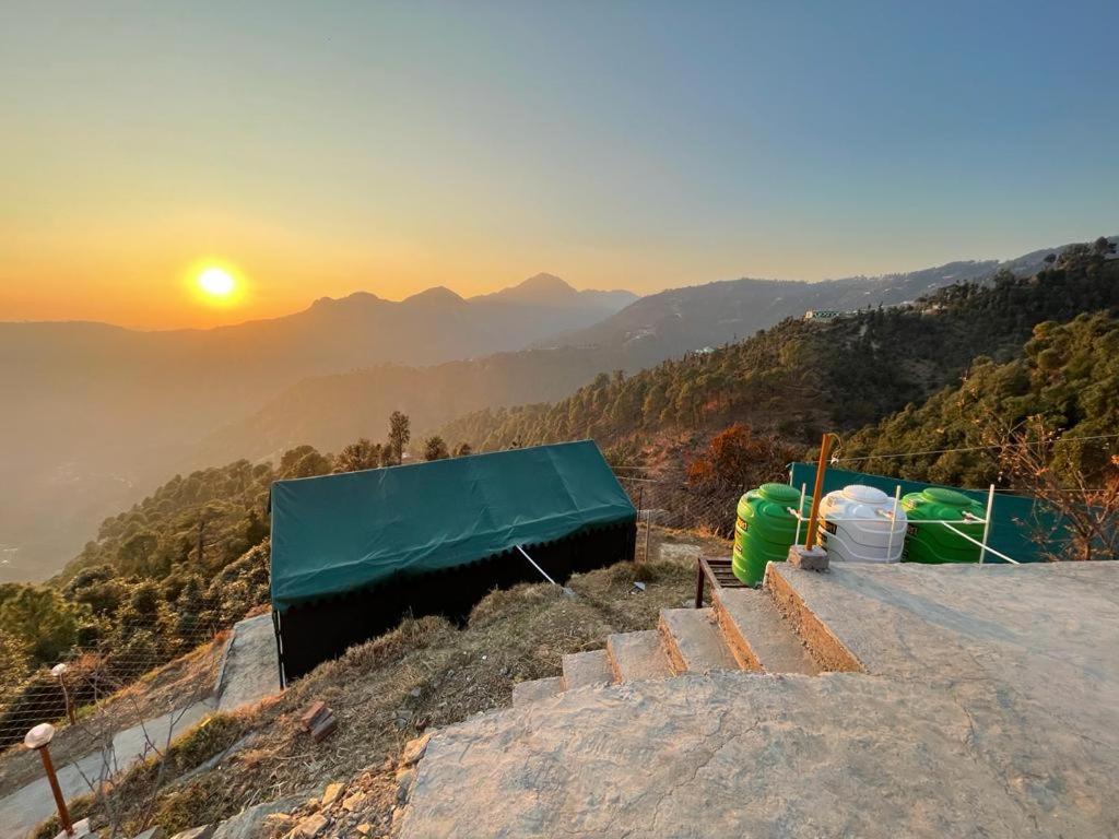 Surkanda Kanatal View Camps - Affordable Camping in Kanatal view 2