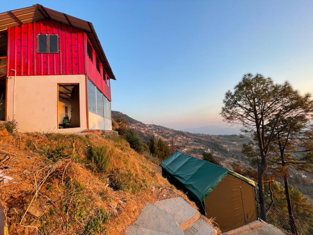 Surkanda Kanatal View Camps - Affordable Camping in Kanatal view 4