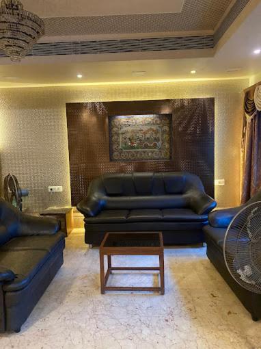 Skipper Beach Resort