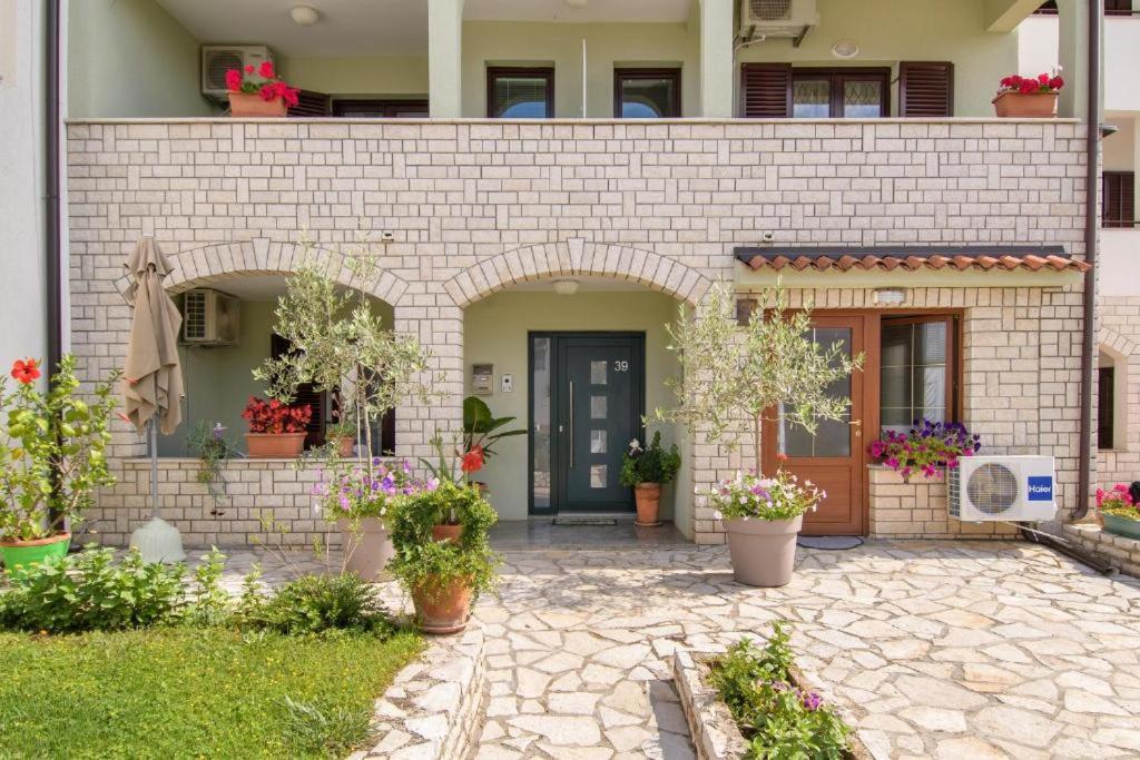 Motovunska 39b view 3