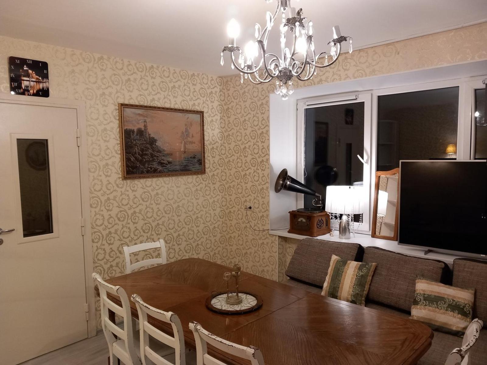 ART SALON POSKA
