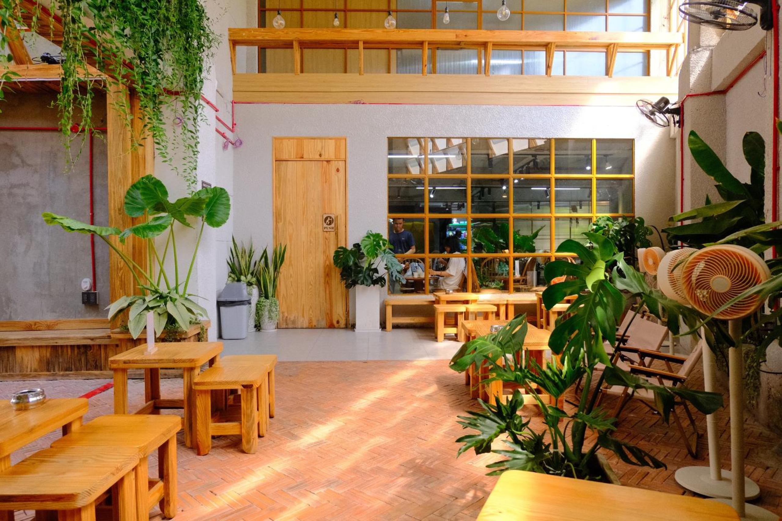 Neru Hostel & Coffee