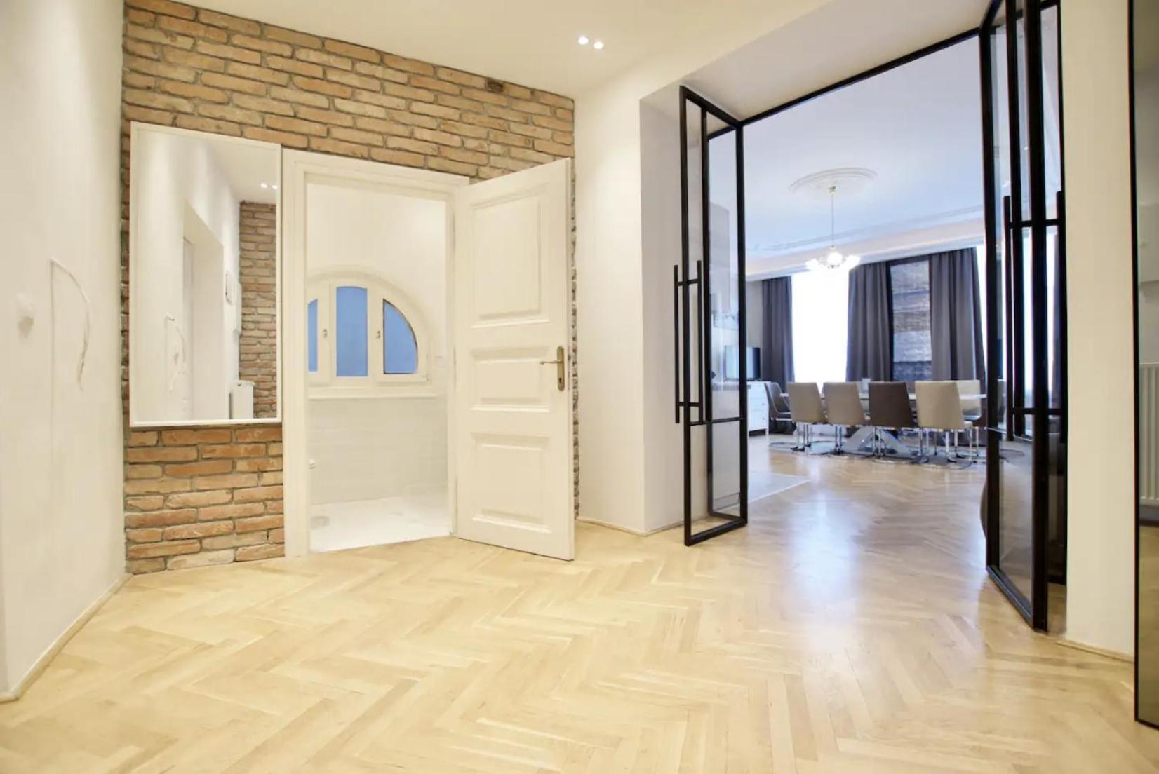 Premium Apartment by Hi5 - Ferenciek tere - 3 BDR