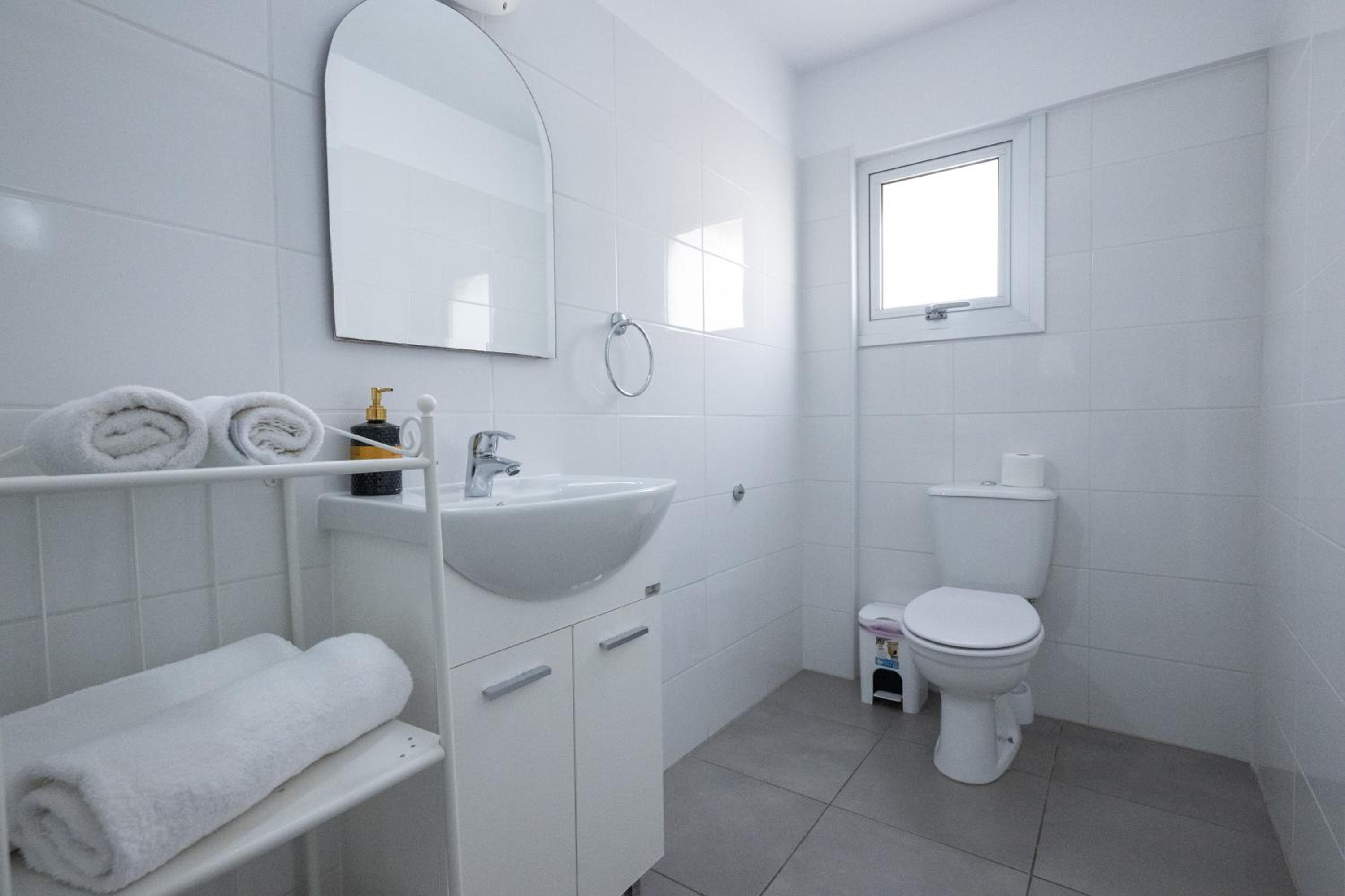 Napa Centrale Suites