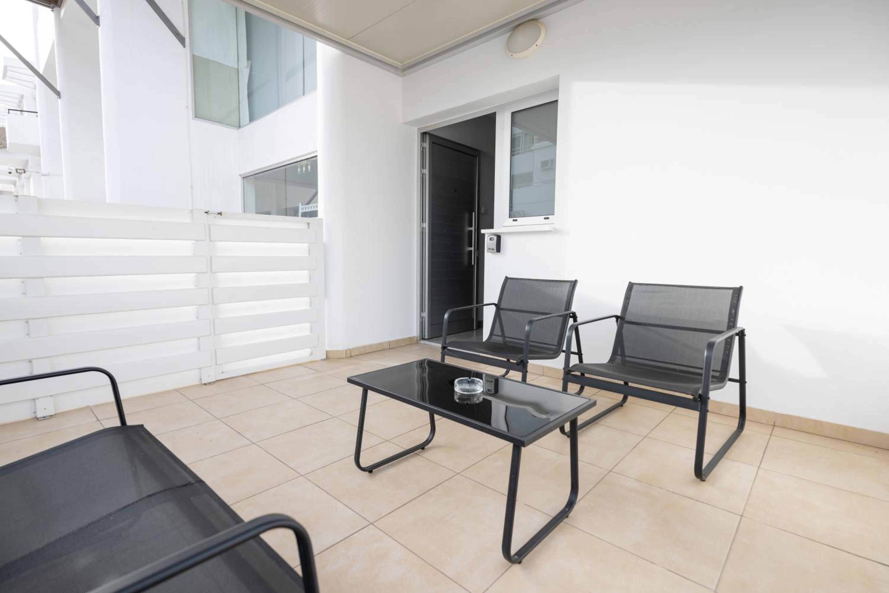 Napa Centrale Suites