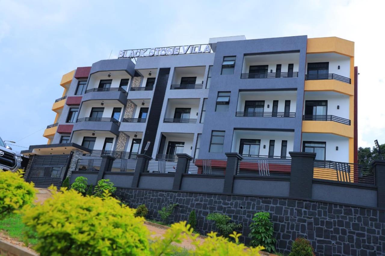 Mara Apartment