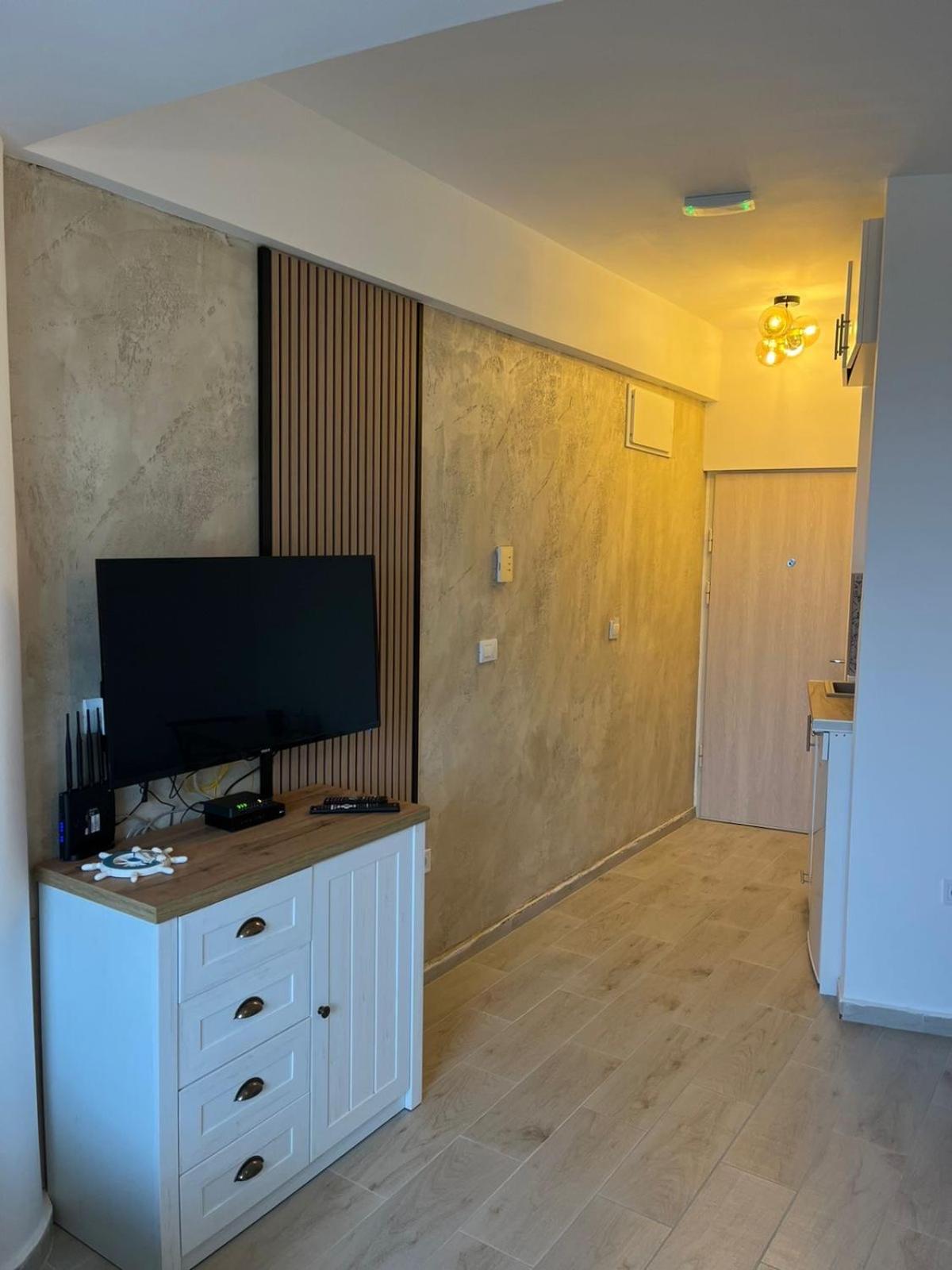 Apartment Shell